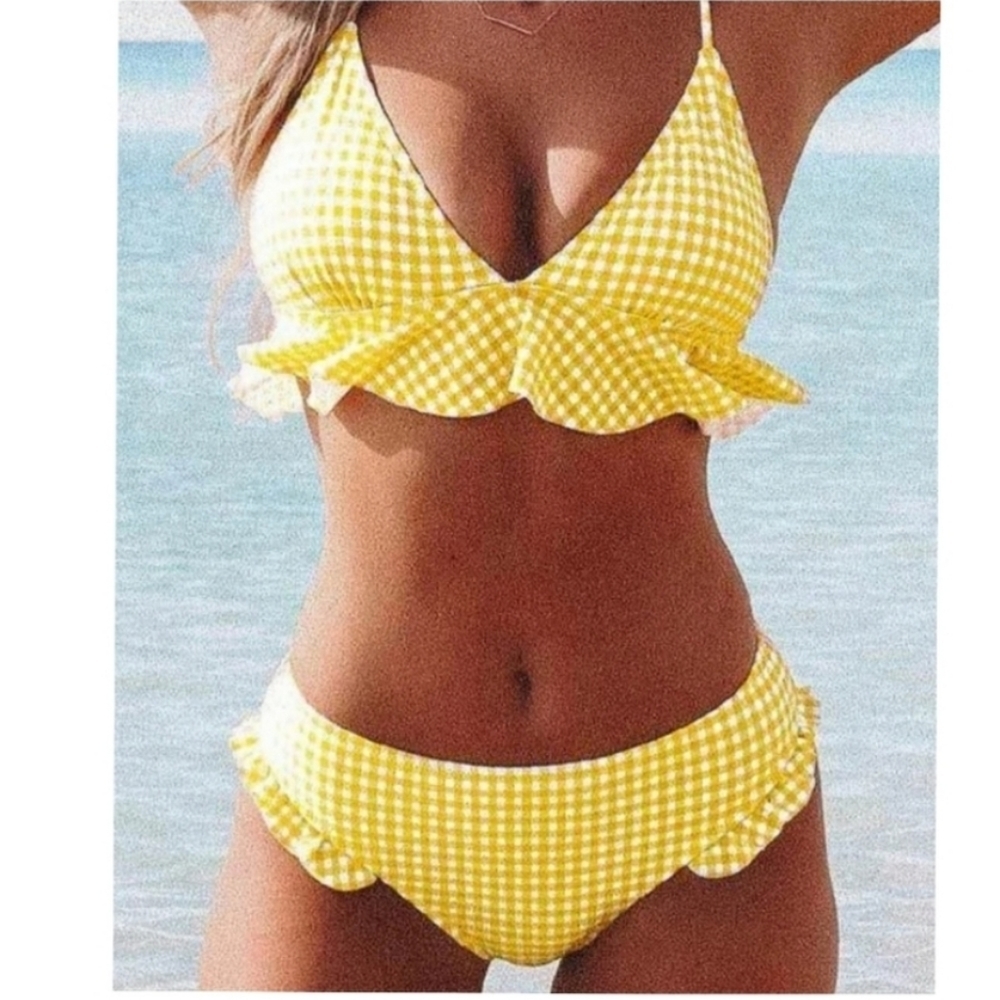 Cupshe Gingham Ruffle Bikini NWOT